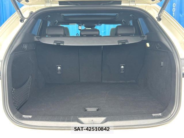 Mazda CX-60 2023-09 8279429-9