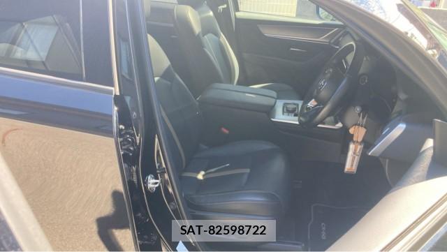 Mazda CX-60 2023-03 8281150-5