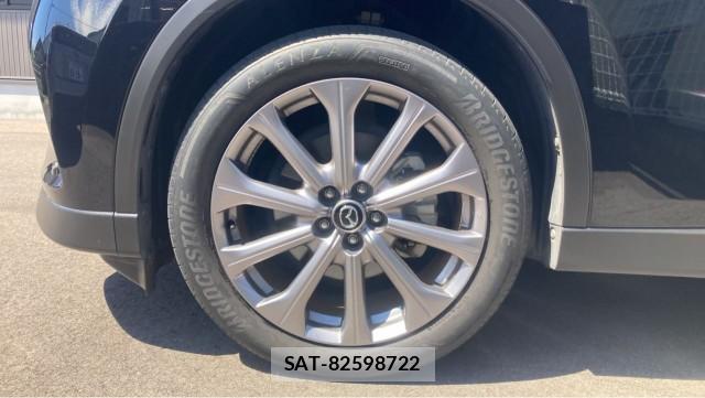 Mazda CX-60 2023-03 8281150-8