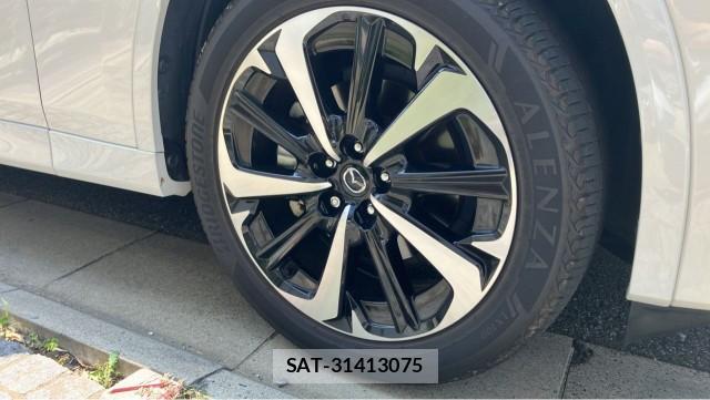 Mazda CX-60 2022-10 8281966-8