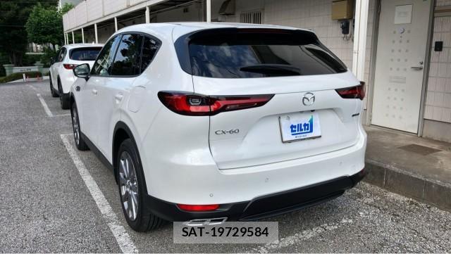 Mazda CX-60 2025-03 8282205-13
