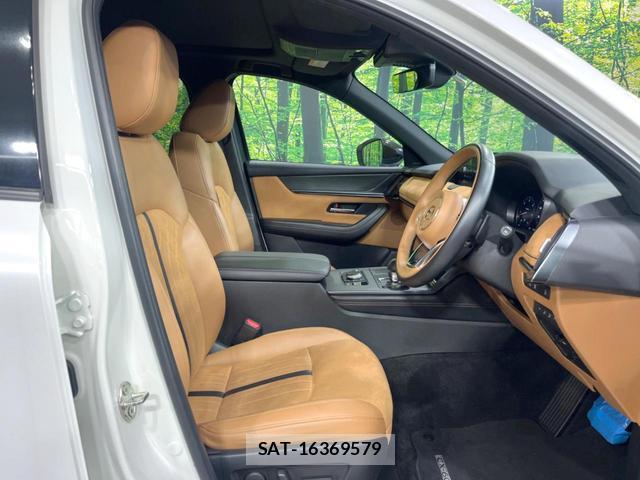 Mazda CX-60 2023-04 8282669-7