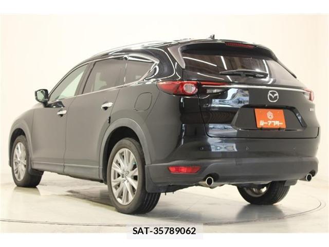 Mazda CX-8 2018-04 8277349-10