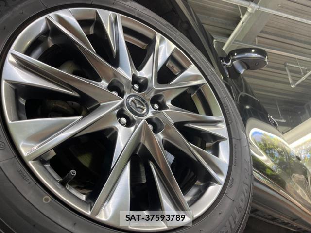 Mazda CX-8 2019-11 8279029-14