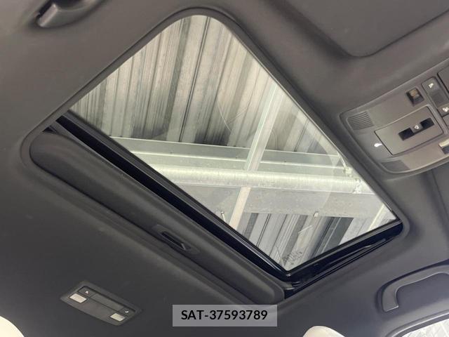 Mazda CX-8 2019-11 8279029-3