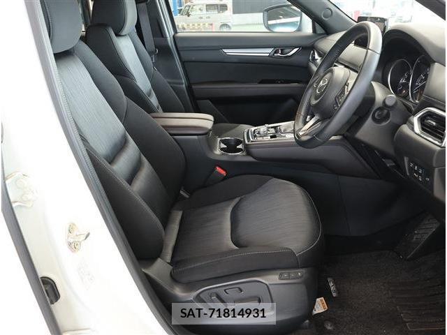 Mazda CX-8 2021-10 8279081-17