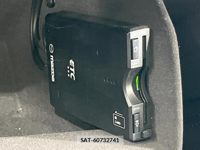 Mazda CX-8 2019-08 8279472-6