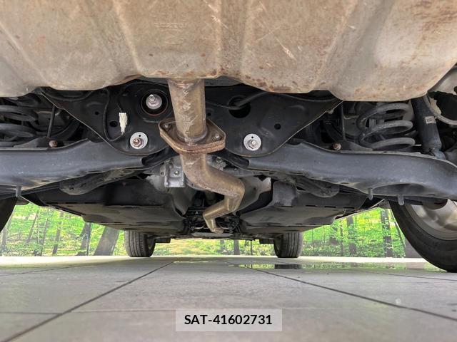 Mazda CX-8 2018-09 8280117-19
