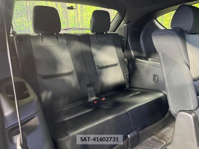 Mazda CX-8 2018-09 8280117-9