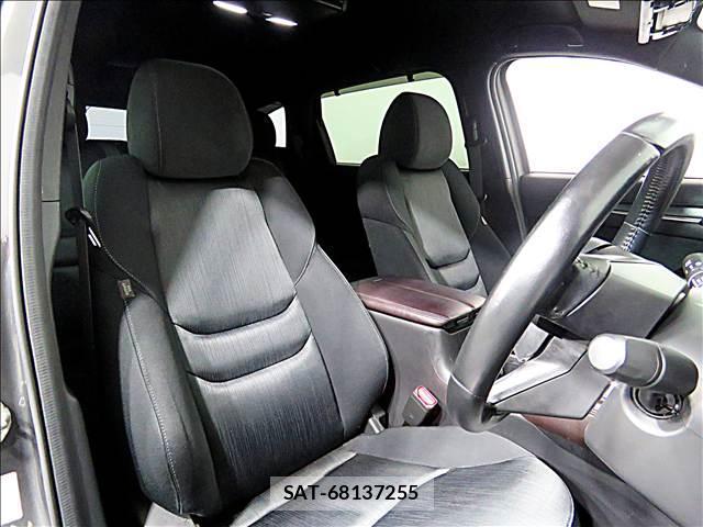 Mazda CX-8 2018-04 8281233-10