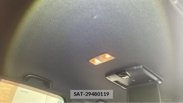 Mazda CX-8 2018-04 8281286-15