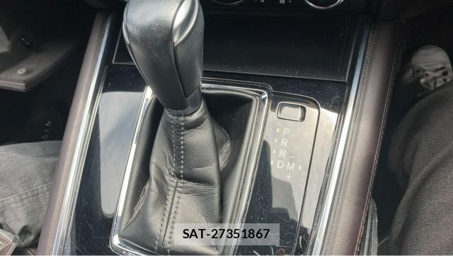 Mazda CX-8 2018-04 8282149-14
