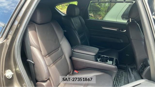 Mazda CX-8 2018-04 8282149-6
