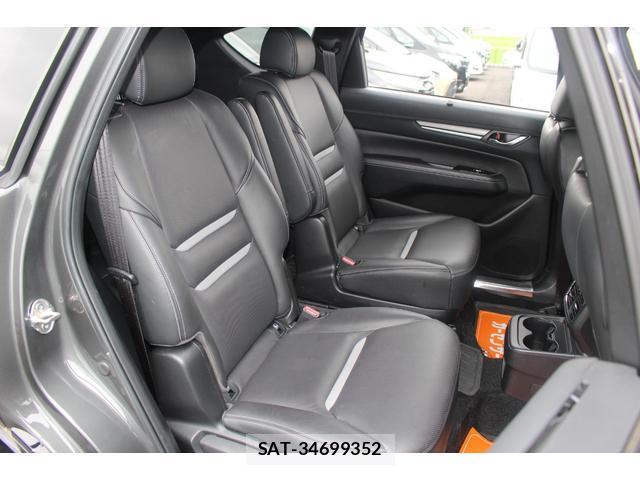 Mazda CX-8 2023-03 8283500-12