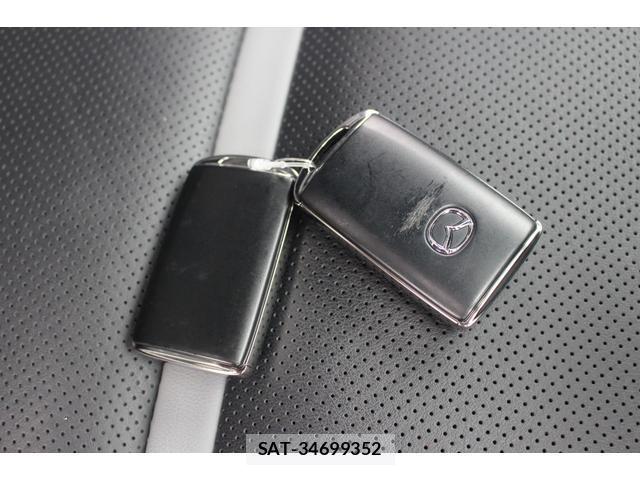 Mazda CX-8 2023-03 8283500-8