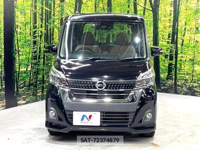 Nissan DAYZ ROOX 2017-02 8280394-14