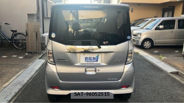 Nissan DAYZ ROOX 2014-09 8280504-1