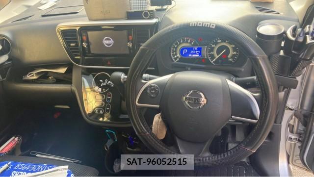 Nissan DAYZ ROOX 2014-09 8280504-16
