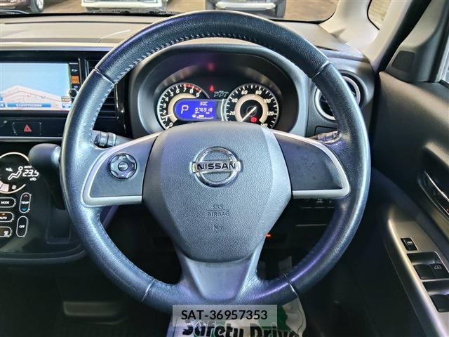 Nissan DAYZ ROOX 2014-07 8280841-4