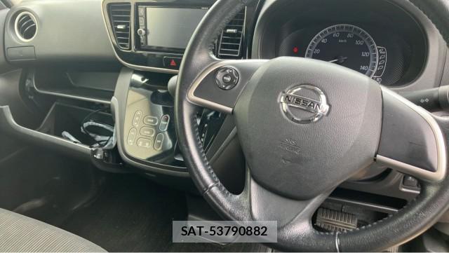 Nissan DAYZ ROOX 2016-12 8281289-16