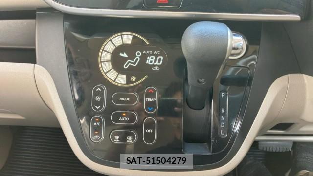 Nissan DAYZ ROOX 2015-06 8282408-14