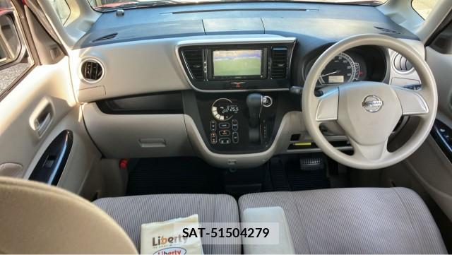Nissan DAYZ ROOX 2015-06 8282408-2