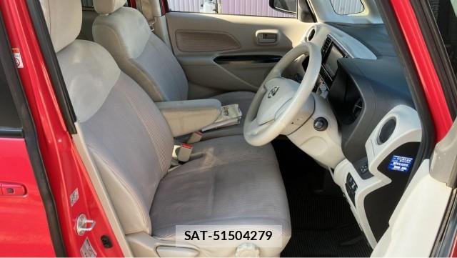 Nissan DAYZ ROOX 2015-06 8282408-5