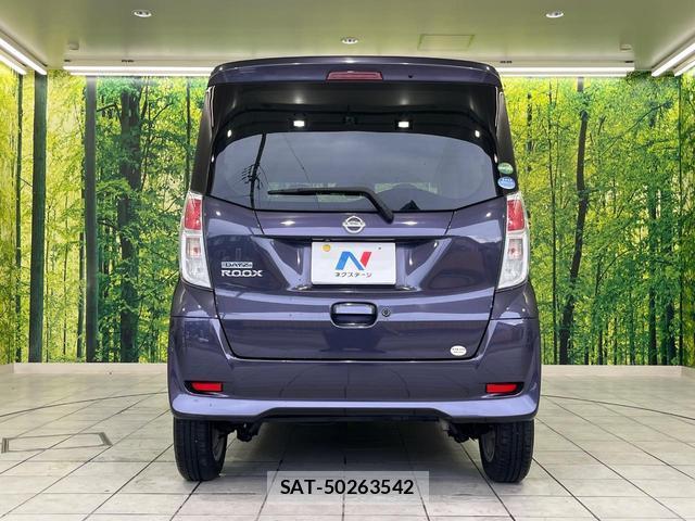 Nissan DAYZ ROOX 2017-02 8284938-14