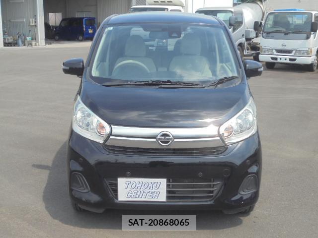 Nissan DAYZ 2018-08 8277415-5