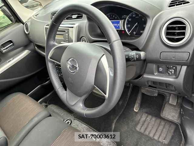 Nissan DAYZ 2015-06 8277873-4