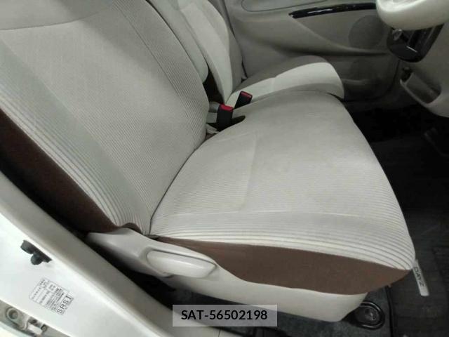 Nissan DAYZ 2017-06 8277906-5