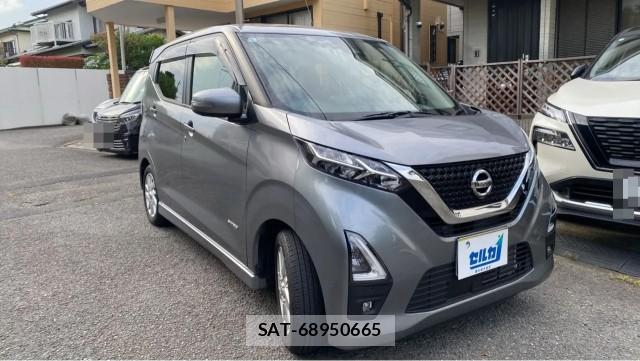 Nissan DAYZ 2022-05 8281113-11