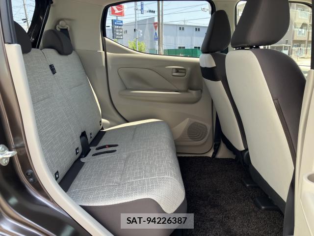 Nissan DAYZ 2025-11 8282920-6