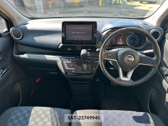 Nissan DAYZ 2021-10 8283202-4