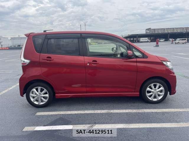 Nissan DAYZ 2017-09 8283348-1