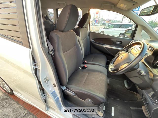 Nissan DAYZ 2013-08 8285043-7