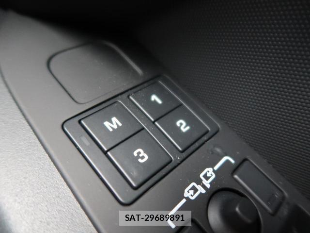 Land Rover DEFENDER 2024-01 8279328-10