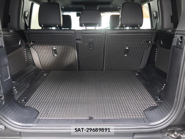 Land Rover DEFENDER 2024-01 8279328-17