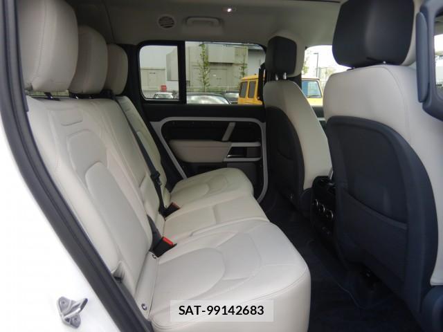 Land Rover DEFENDER 2023-03 8280071-6