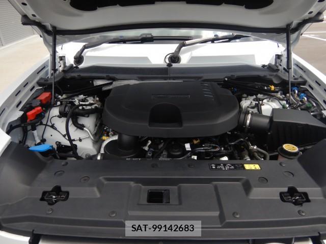 Land Rover DEFENDER 2023-03 8280071-8