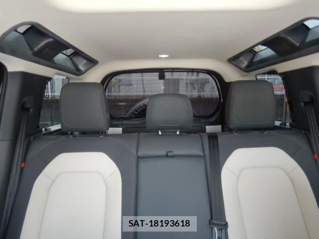 Land Rover DEFENDER 2023-12 8280072-19