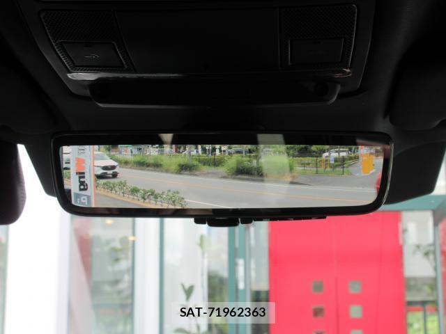 Land Rover DEFENDER 2025-09 8280251-17