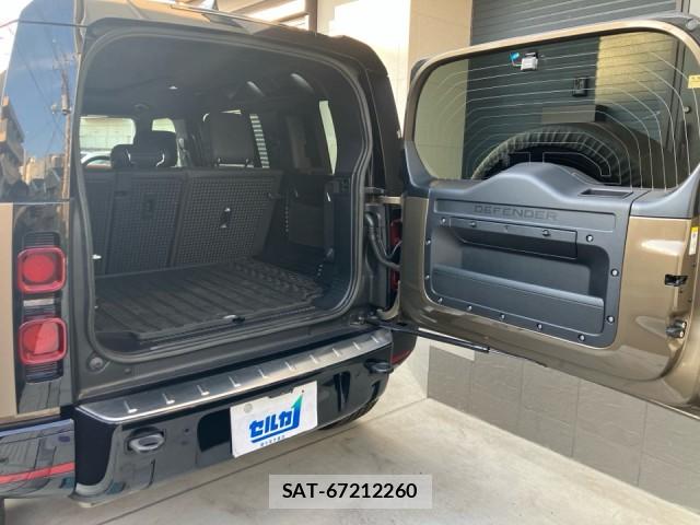 Land Rover DEFENDER 2023-01 8280620-17