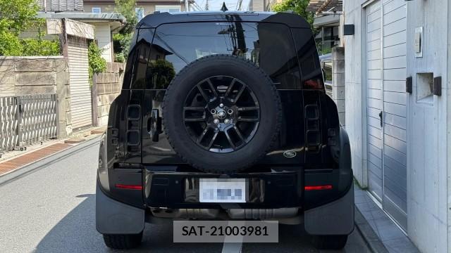 Land Rover DEFENDER 2023-06 8280628-1