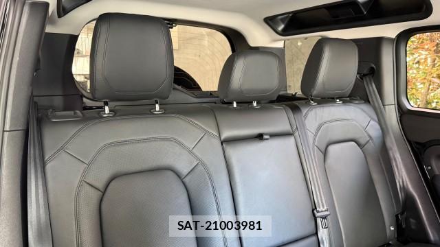 Land Rover DEFENDER 2023-06 8280628-6