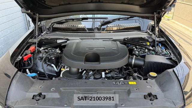 Land Rover DEFENDER 2023-06 8280628-7