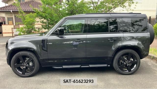 Land Rover DEFENDER 2025-11 8281077-10