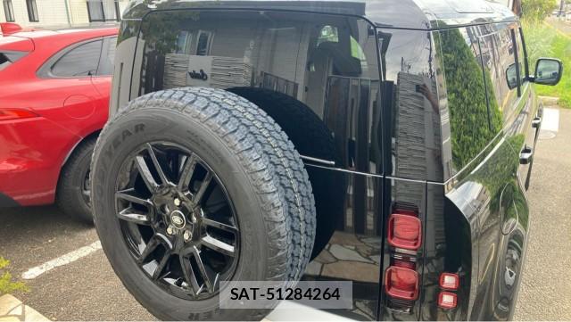 Land Rover DEFENDER 2025-07 8281293-1