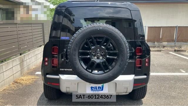 Land Rover DEFENDER 2024-09 8281348-1