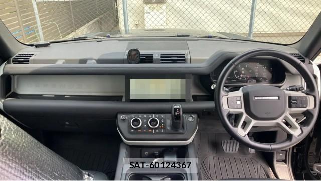 Land Rover DEFENDER 2024-09 8281348-2